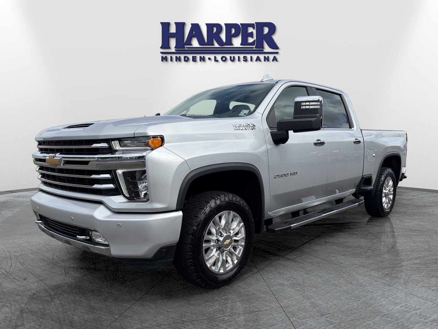 2021 Chevrolet Silverado 2500 HD High Country in Silver Ice Metallic — front three-quarter view